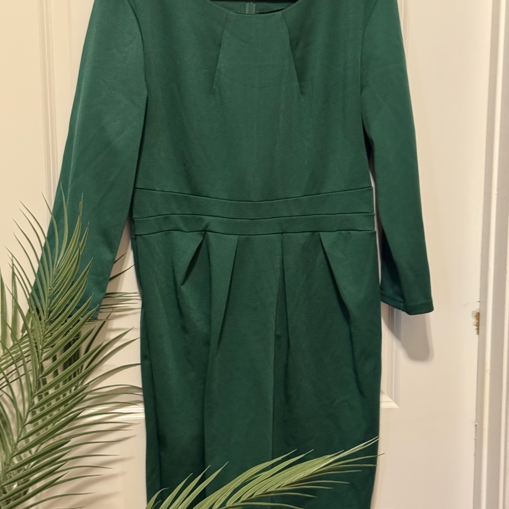 Acevog Green Pleated Long Sleeve Sheath Dress
